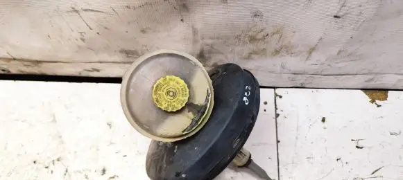 Audi A4 S4 B5 8D Brake booster 8D0612105G