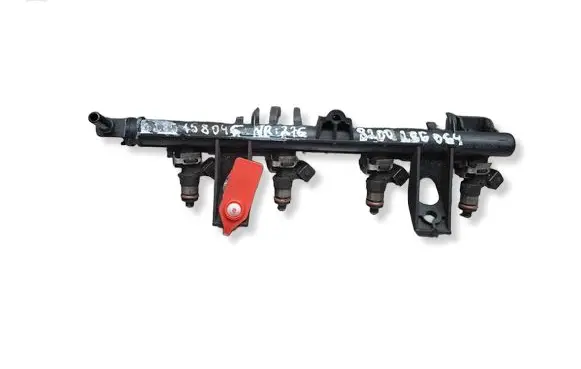 Dacia Sandero Fuel injector S27635276 0280158046 8200286064
