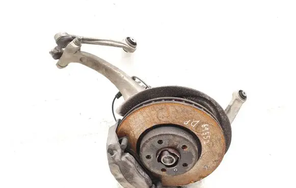 Front wheel hub