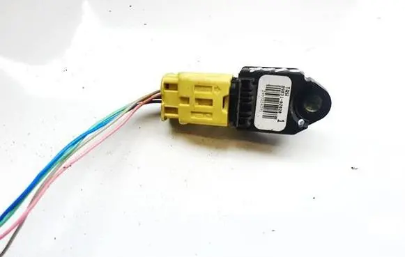 Toyota Avensis T250 Airbag deployment crash/impact sensor 8983102020 89831-02020