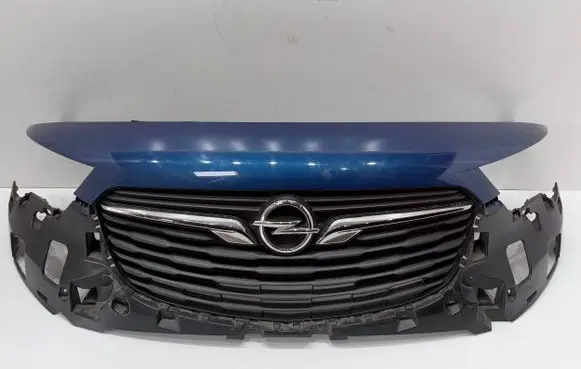 Opel Combo E Front grill