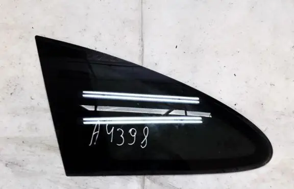 Honda CR-V Rear side window