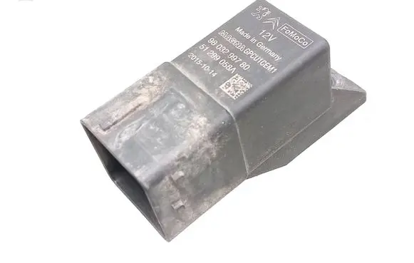 Peugeot Partner Glow plug pre-heat relay 9803299780 51299058A 20151014