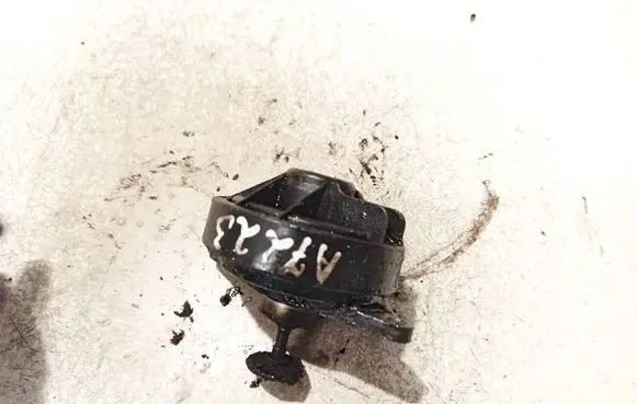 Opel Omega B2 EGR valve 