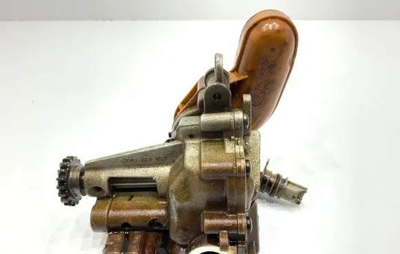 Renault Captur Oil pump 150109221R