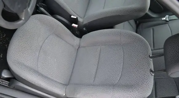 Renault Clio II Front driver seat 