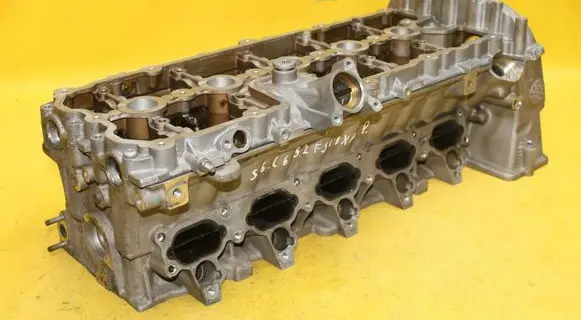 Audi A6 S6 C6 4F Engine head 07L103374J