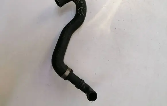 Audi A8 S8 D3 4E Engine coolant pipe/hose 4E1819674A