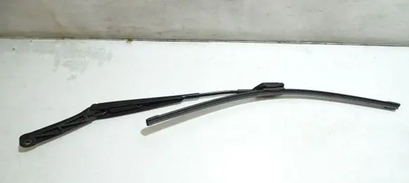 Volkswagen Golf VI Front wiper blade arm 101955409