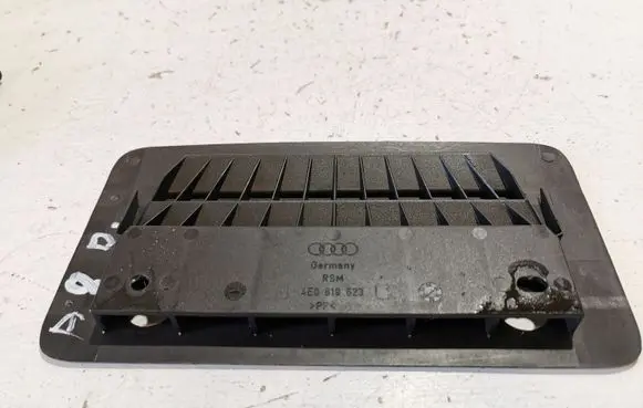 Audi A8 S8 D3 4E Dashboard air vent grill cover trim 4E0819623