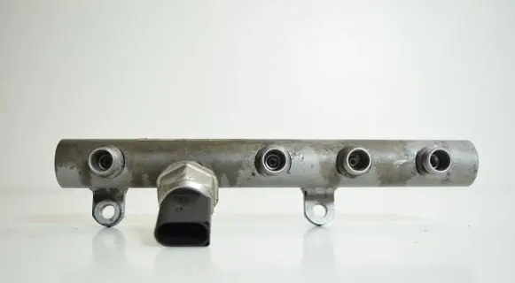 Audi Q7 4L Fuel main line pipe 059130089AB