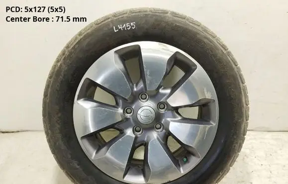 Chrysler Pacifica R18 alloy rim 5SQ16TRMAB