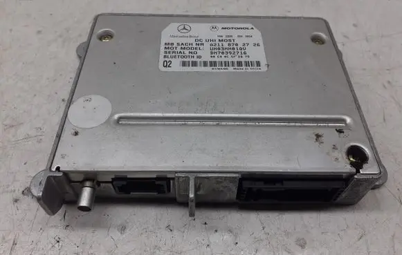 Mercedes-Benz ML W164 Bluetooth control unit module A2118702726
