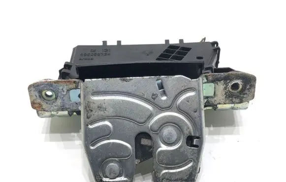 Opel Astra H Tailgate exterior lock 13117285
