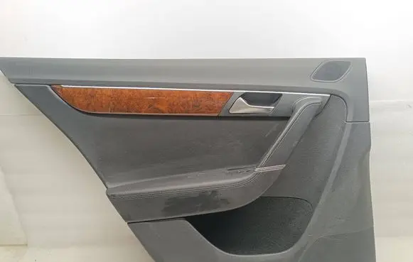 Volkswagen PASSAT B7 Rear door card panel trim 3AE867211 156054272