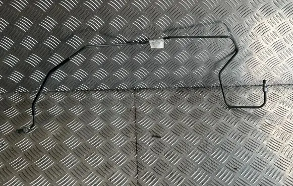 Nissan Leaf I (ZE0) Brake booster pipe/hose 