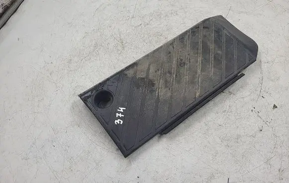 Audi A4 S4 B5 8D Foot rest pad/dead pedal 8D1864777