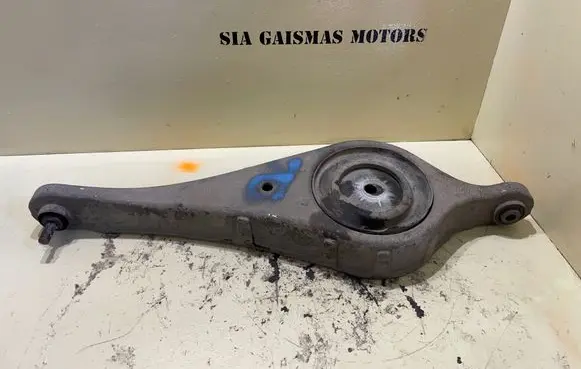 Volvo XC60 Coil spring/strut mount 7G915K692VAB