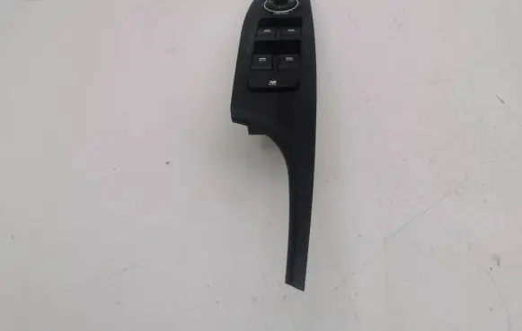 Hyundai i40 Electric window control switch 935703Z050