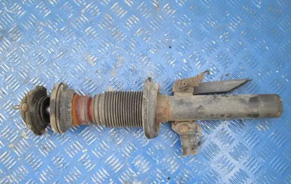 Ford Mondeo Mk III Front shock absorber with coil spring