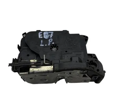 BMW 1 E81 E87 Front door lock 7059973