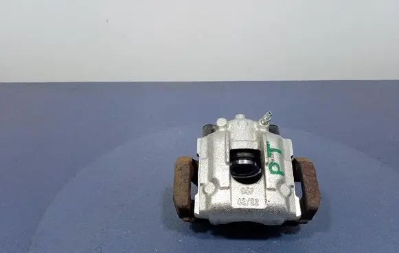 BMW X3 E83 Rear brake caliper 