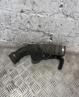 Renault Megane II Air intake hose/pipe 8200218988
