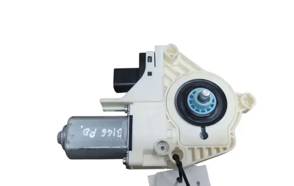 Tesla Model Y Front door window regulator motor G03483100