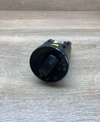Audi A4 S4 B7 8E 8H Light switch 8E0941531C