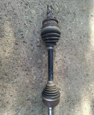 Opel Zafira C Front driveshaft 13348258 AAKA