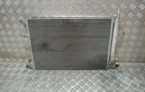 Volvo XC90 A/C cooling radiator (condenser)