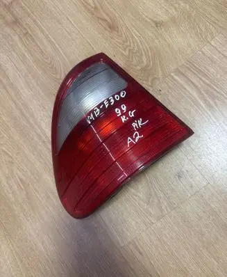 Mercedes-Benz E W210 Rear/tail lights