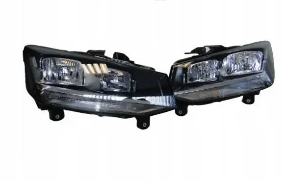 Audi Q2 - Headlights/headlamps set 81A941004 81A941003