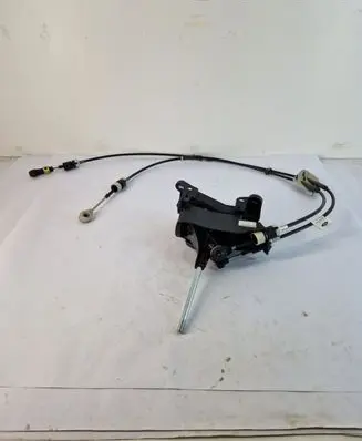 Ford Fiesta Gear shifter/selector C9B7A
