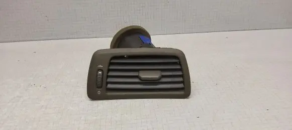 Volvo V70 Dash center air vent grill 3409375