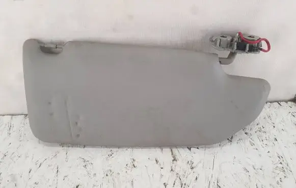 Volvo V70 Sun visor