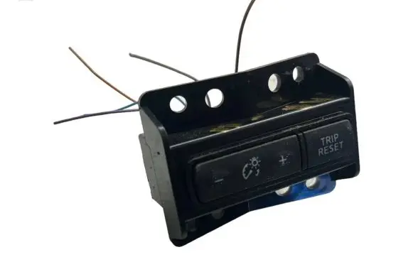 Mitsubishi Outlander Other switches/knobs/shifts 91026C