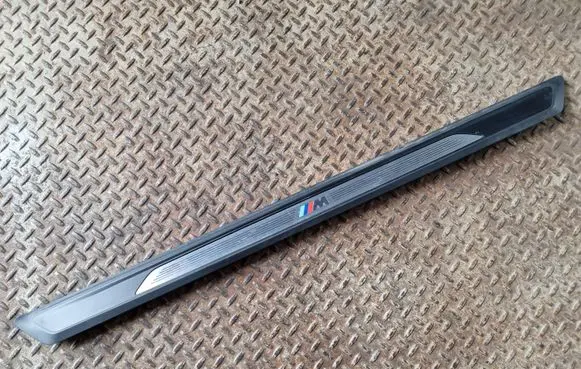 BMW 2 F22 F23 Front sill trim cover 8058891 7149477 8055499