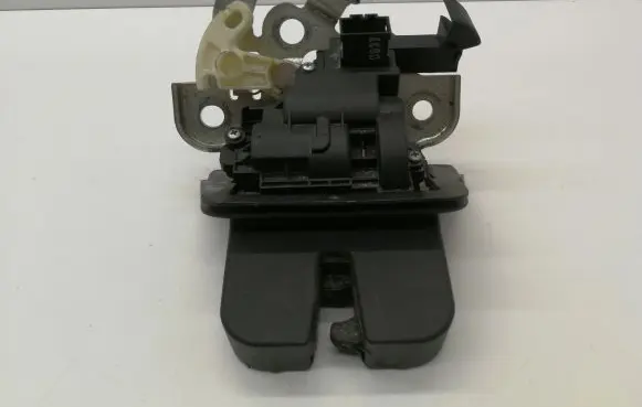 Audi A4 S4 B8 8K Loading door lock 