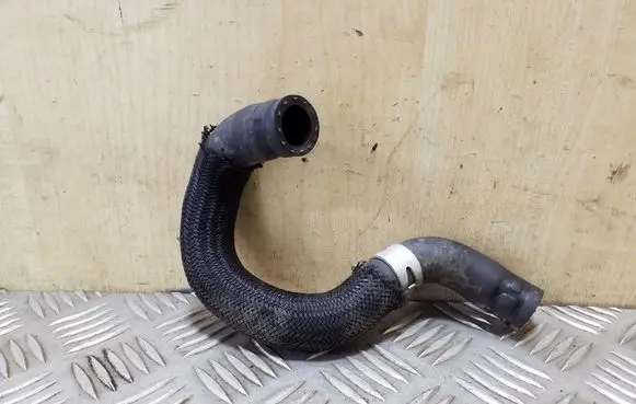 Lexus CT 200H Engine coolant pipe/hose