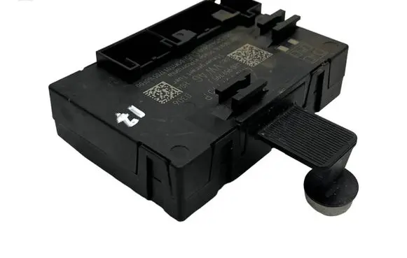 Volkswagen Touareg II Door control unit/module 4H0959795P 4H0959795J A2C7325440800