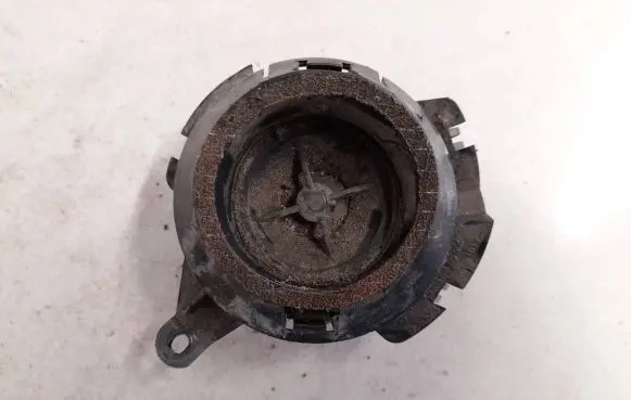 Renault Megane I Front door speaker 7700841302