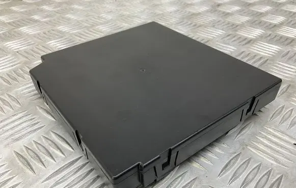 Skoda Superb B6 (3T) Comfort/convenience module 1K0937087R
