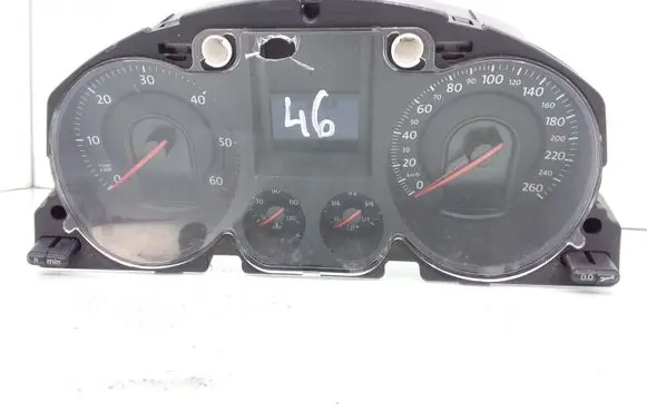 Volkswagen PASSAT B6 Speedometer (instrument cluster) 3C0920860A