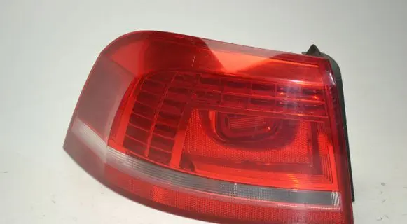 Volkswagen PASSAT B7 Rear/tail lights 3AF945207 0211080205 2SK01074601