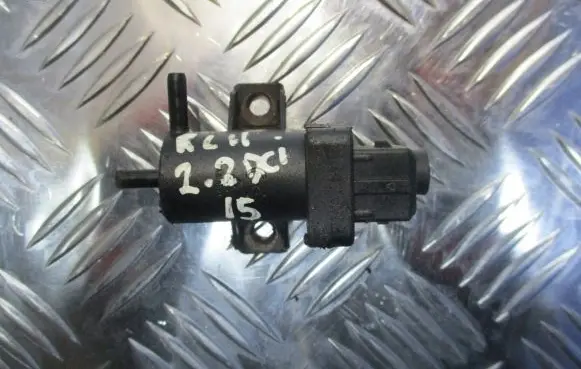 Renault Laguna II Valve vacuum 