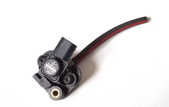 Mercedes-Benz E W212 Air pressure sensor A0071530028 0261230196