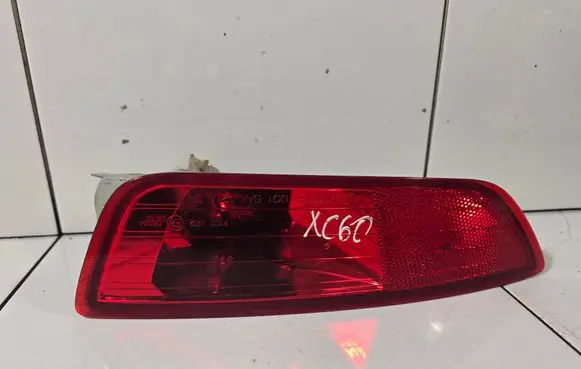 Volvo XC60 Rear fog light 89075245 MADETNE0 AUJ4D