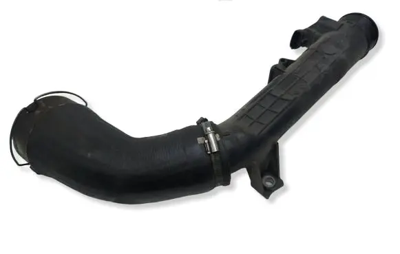 Volvo XC90 Intercooler hose/pipe 31422153