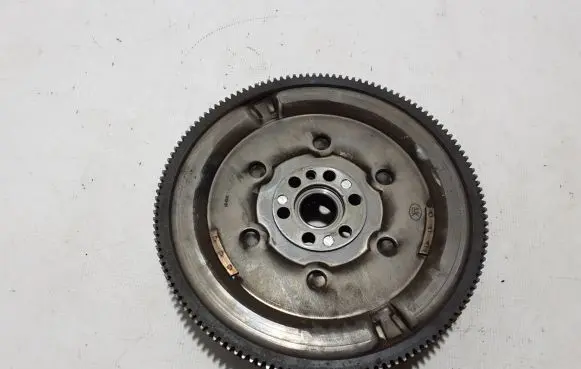Nissan Pulsar Dual mass flywheel 1233100QAB